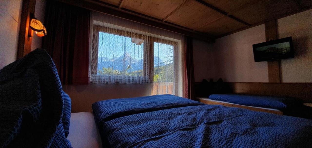 Pension Appartements Via Claudia Lermoos Dış mekan fotoğraf